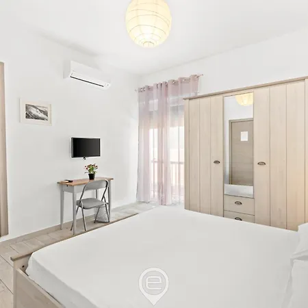 Guest house Estay - La Chiara - Elegant 3*